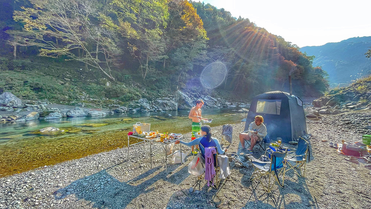Tent Sauna Experience at BBQ & Anabuki River